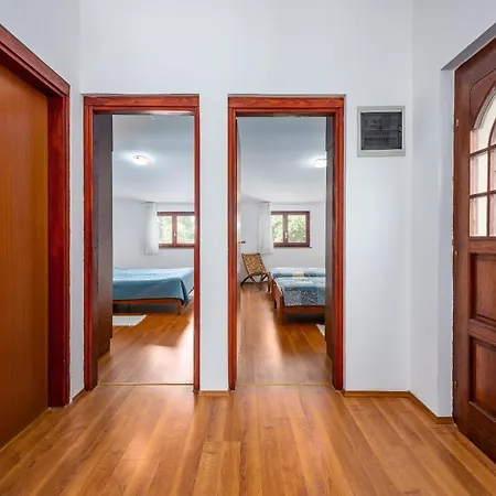 Apartment Ingrid 1699 Fazana