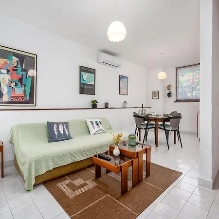 Apartment Ingrid 1699